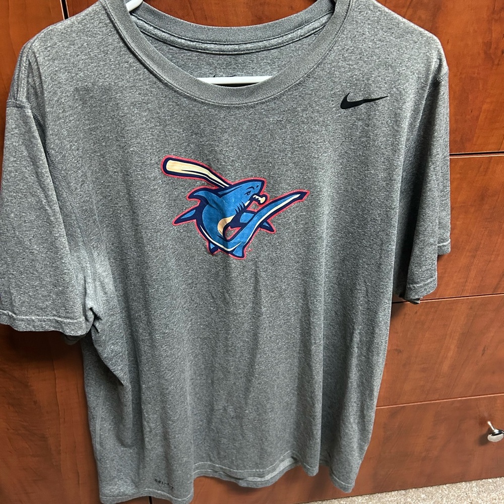Nike Dri-FIT Athletic Tee in Gray